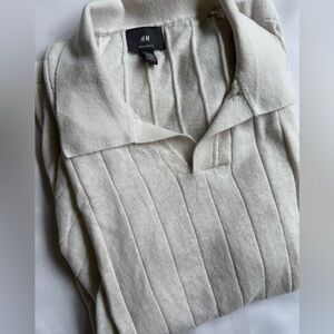 H&M Men's Cream Ribbed Collared Knit Shirt
